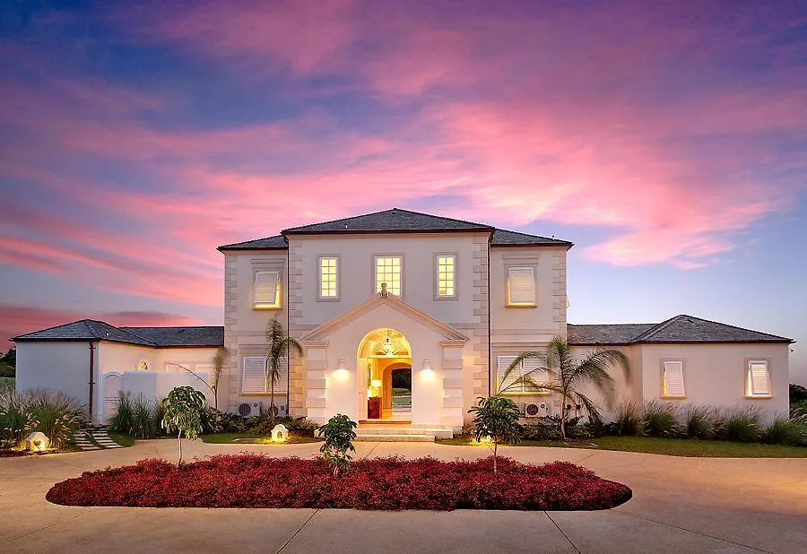 Howzat! By Island Villas Saint James